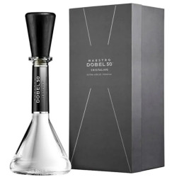 Maestro Dobel 50 Cristalino 70cl